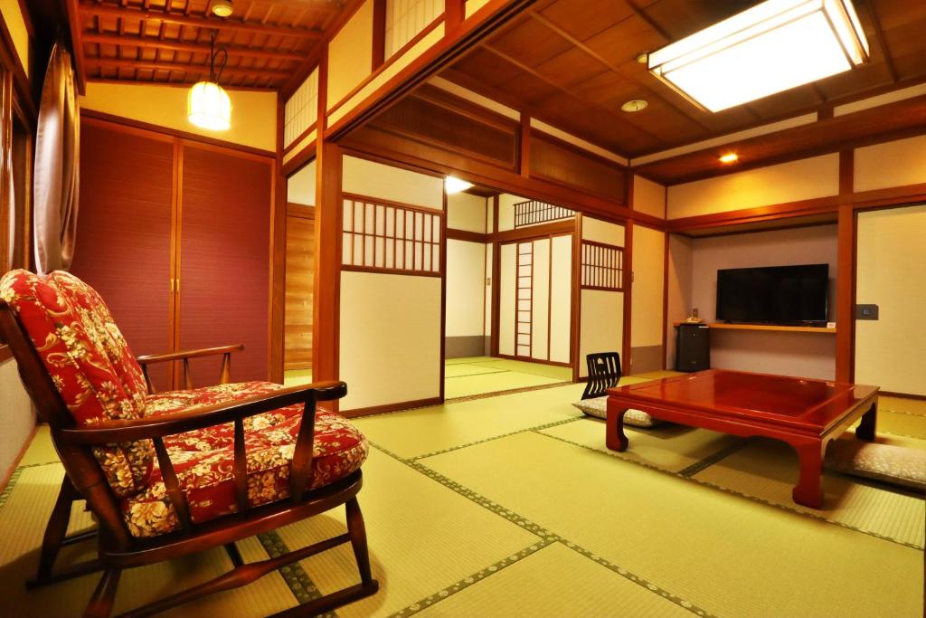Ryokan Tanabe Tatami Room