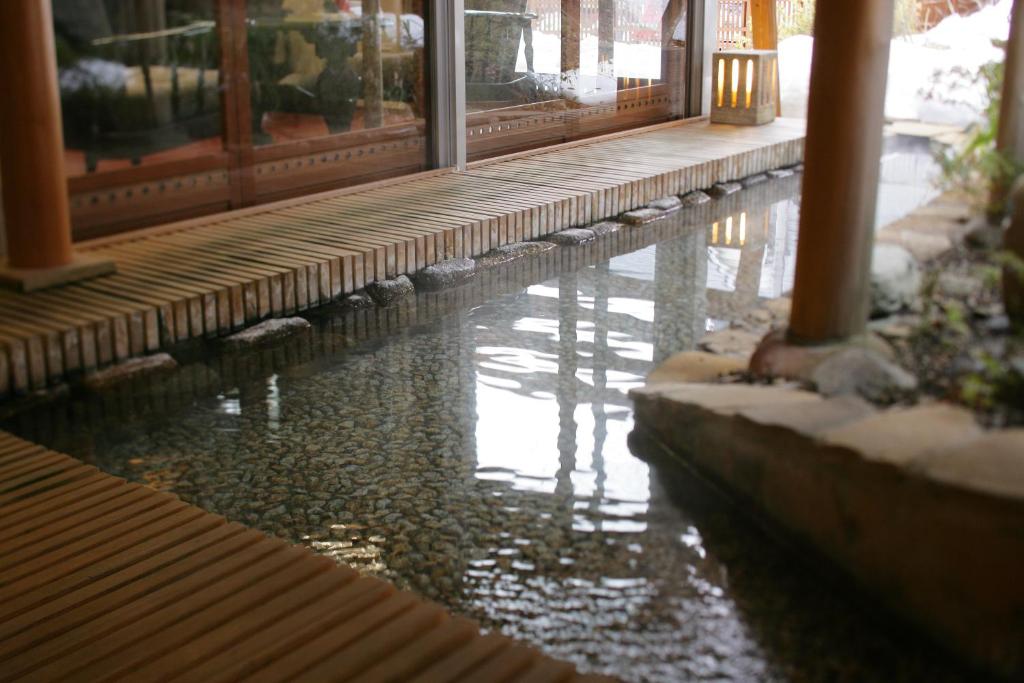 Ryokan Tanigawa Onsen Corridor