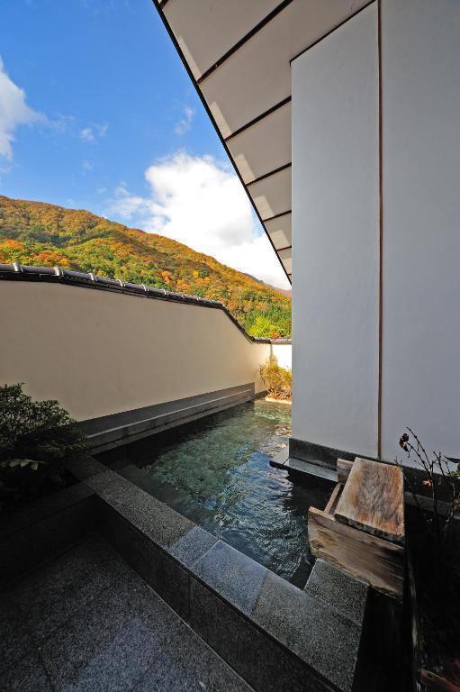 Ryokan Tanigawa Open Air Onsen