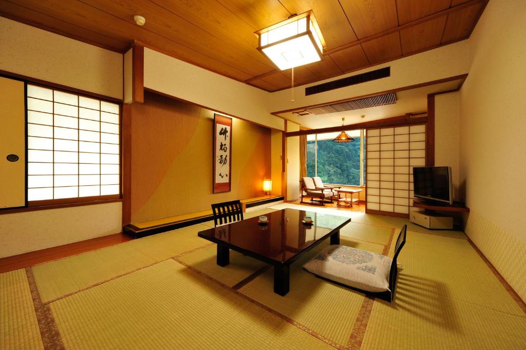 Ryokan Tanigawa Tatami Room