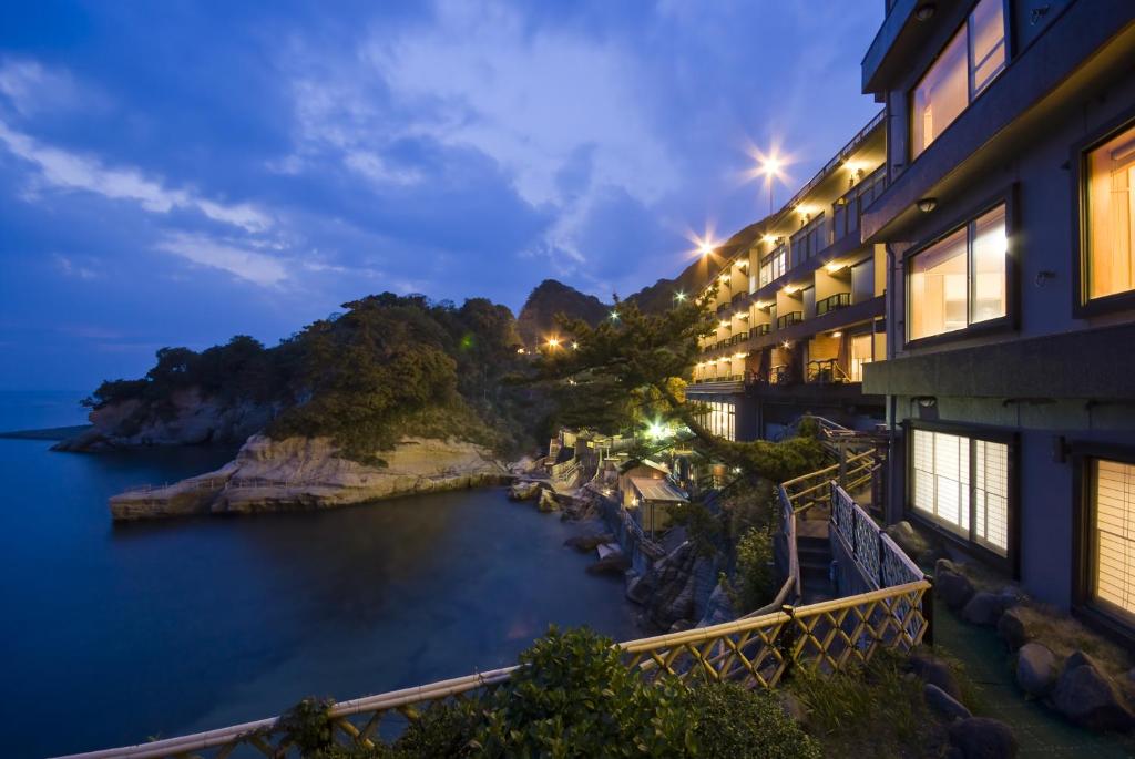Ryokan Umibe No Kakureyu Seiryu Seaside Exterior