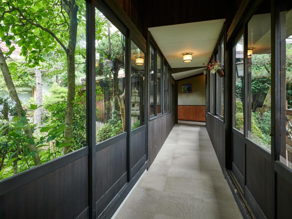 Ryokufuen Kiyoharu Garden Corridor