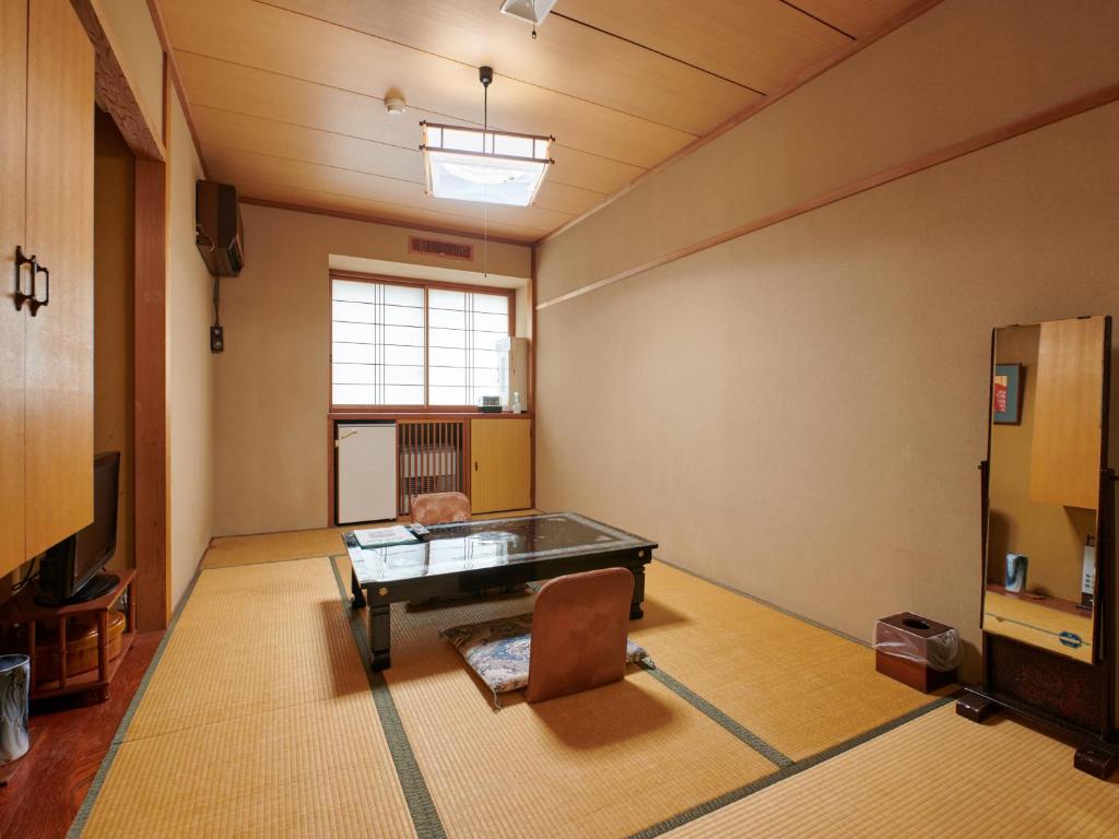 Ryokufuen Kiyoharu Tatami Room