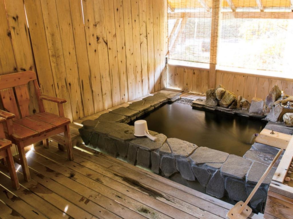 Ryuudo Ryokan Indoor Onsen Bath