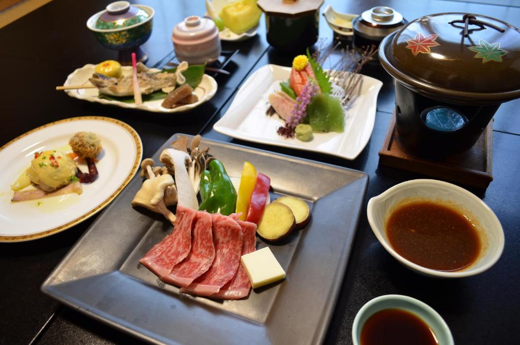 Ryuudo Ryokan Kaiseki Dinner