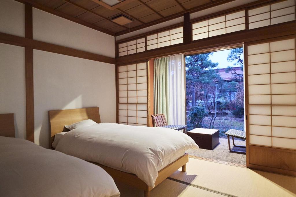 Sagiya Hotel Tatami Room