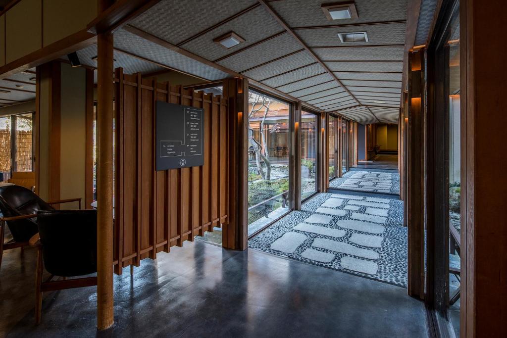 Sakahijiri Nikko Garden Corridor