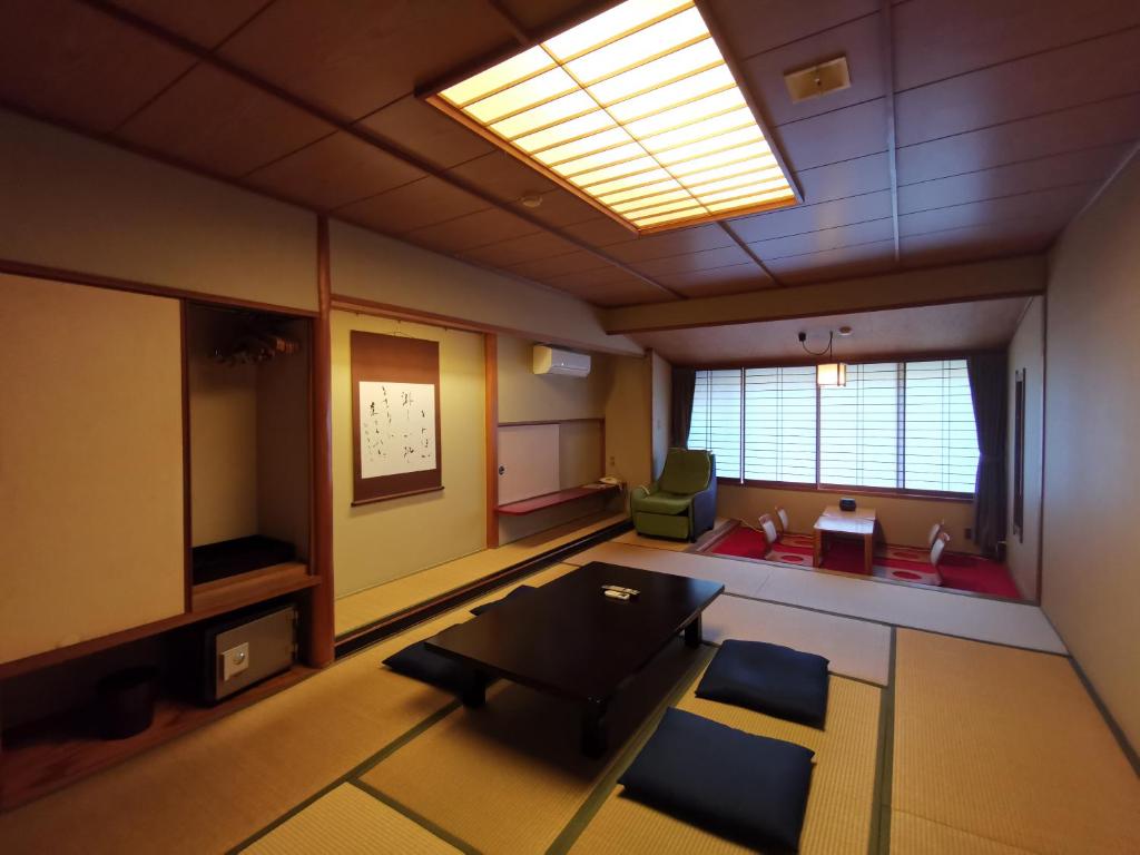 Sakahijiri Nikko Tatami Room