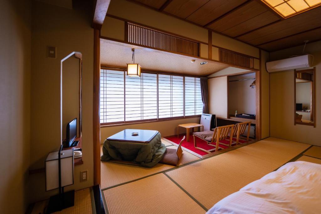 Sakahijiri Nikko Tatami Room