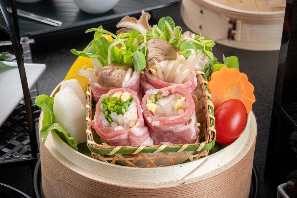 Sanage Onsen Hotel Kinsenkaku Steamed Pork Vegetables