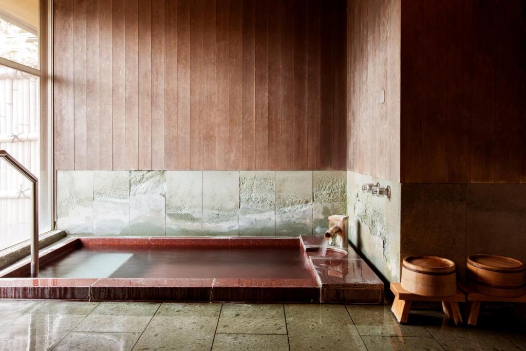 Sanyo So Indoor Bath