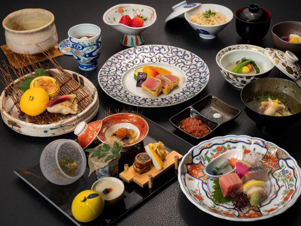 Sanyo So Kaiseki Meal