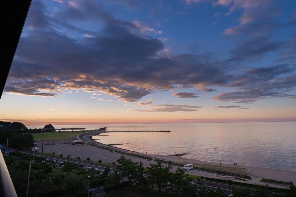 Seaside Satake Ocean View Sunset
