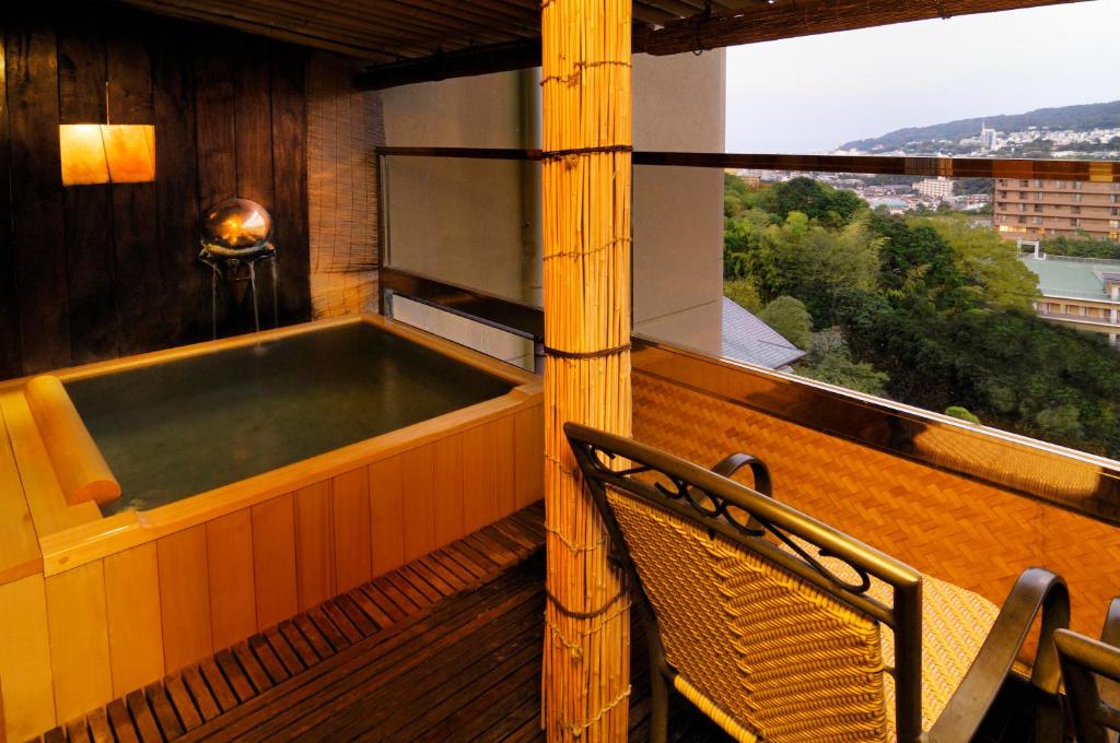 Seizan Yamato Open Air Bath
