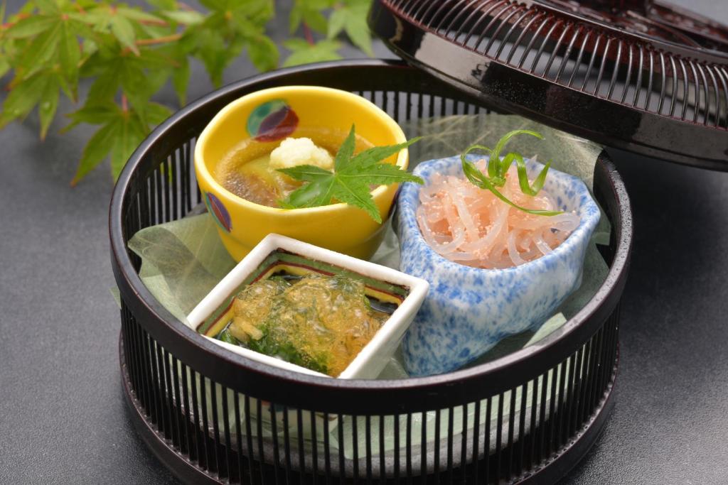 Sekkaumi Bettei Kagiya Kaiseki Appetizers