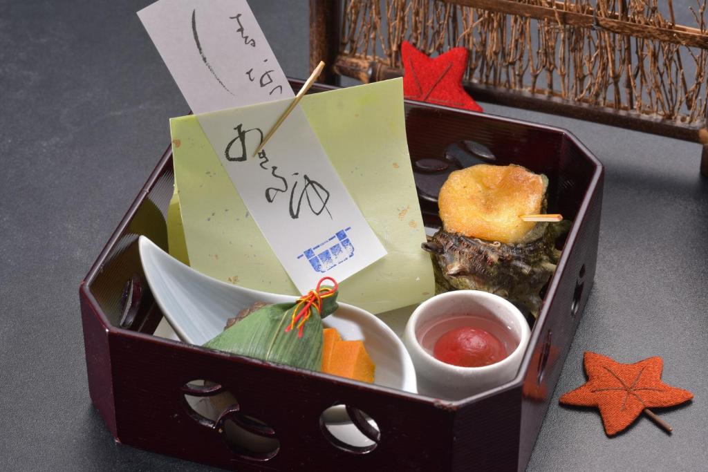 Sekkaumi Bettei Kagiya Kaiseki Meal