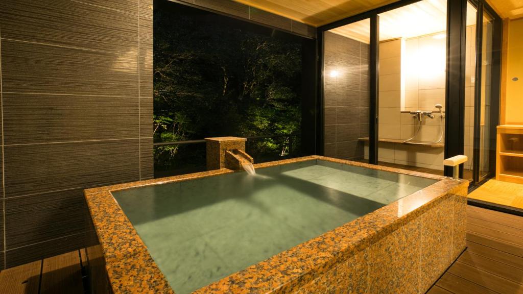 Sekkaumi Bettei Kagiya Private Open Air Bath