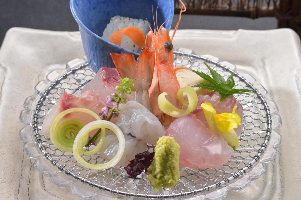 Sekkaumi Bettei Kagiya Sashimi Platter