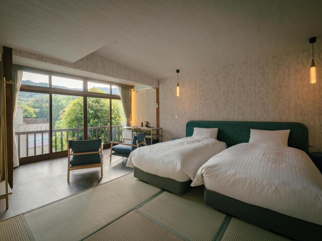 Sen Yugawara Tatami Twin Room