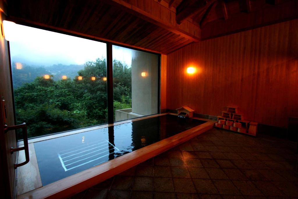 Senkyo Ryokan Indoor Onsen
