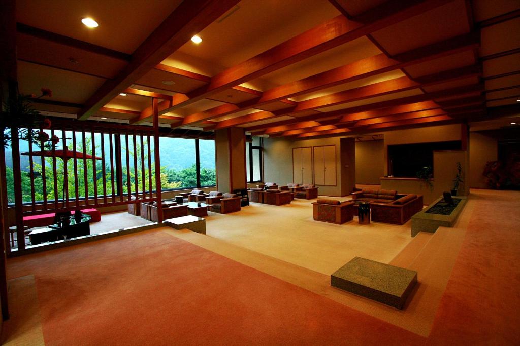 Senkyo Ryokan Lobby