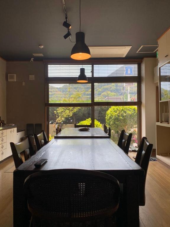 Share Hotel 198 Beppu Dining Room