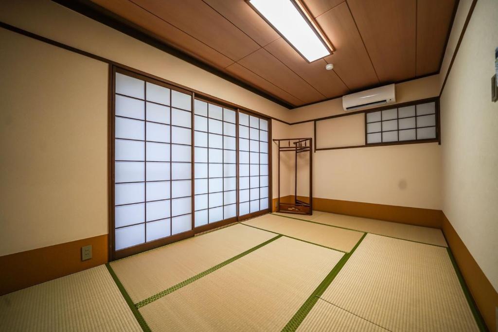 Shichifukuso Tatami Room