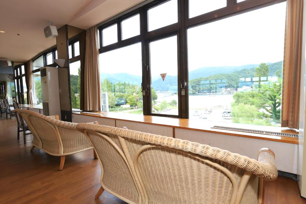 Shiki No Yado Fujisan Lounge Lake View