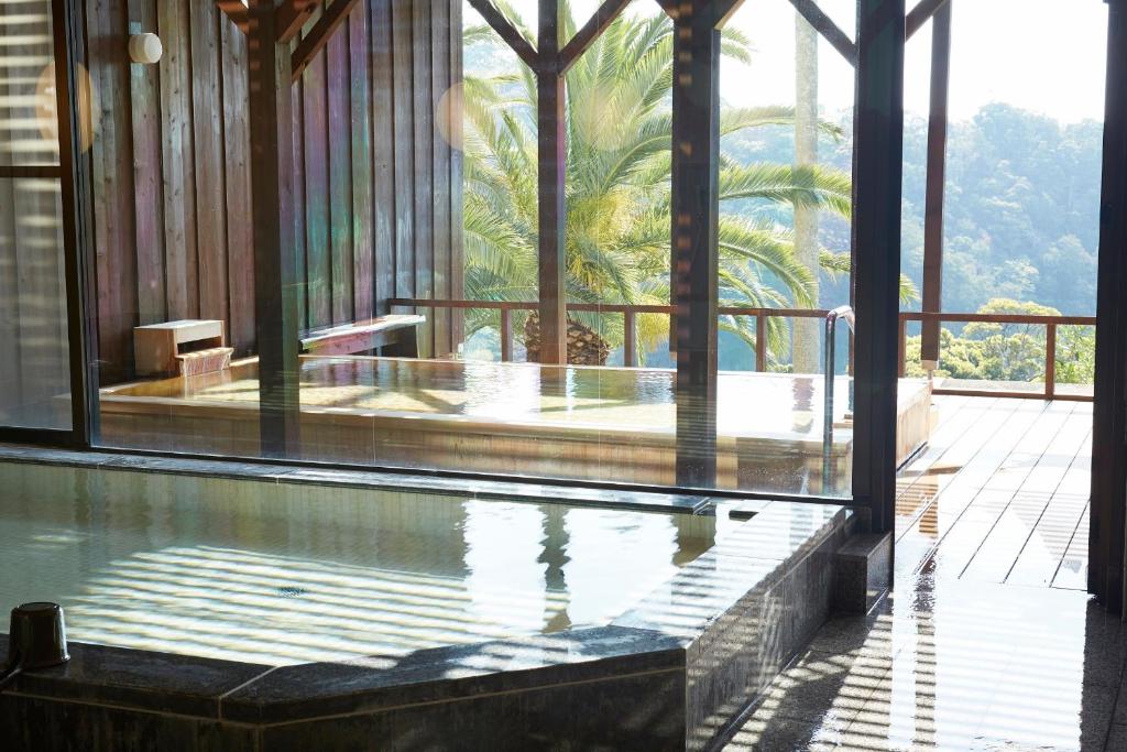 Shimoda Tokyu Hotel Onsen Bath