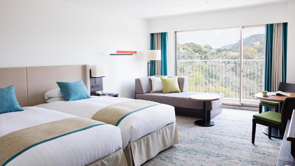 Shimoda Tokyu Hotel Twin Room