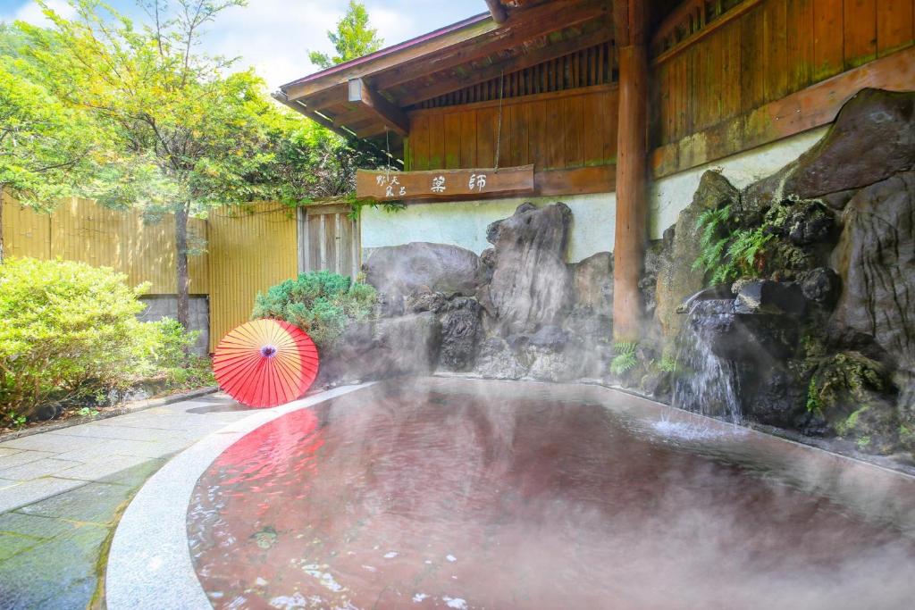 Shinshu Kakeyu Onsen Open Air Bath