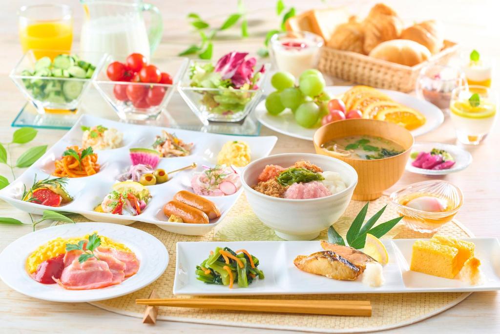 Shinshus Kakeyu Onsen Breakfast