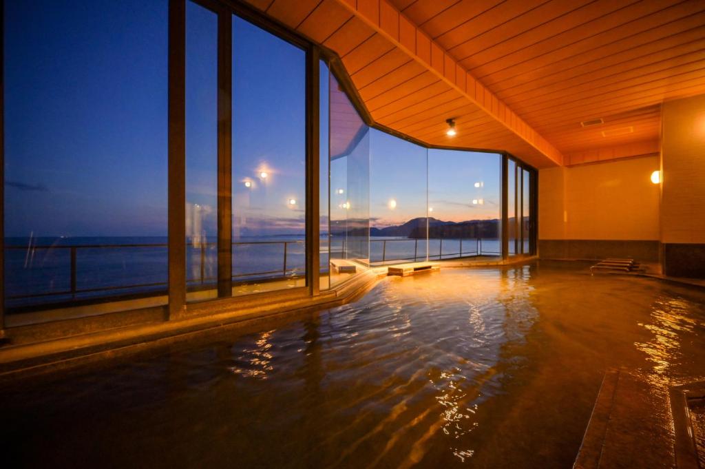 Shinyu No Yado Sazana Ocean View Onsen