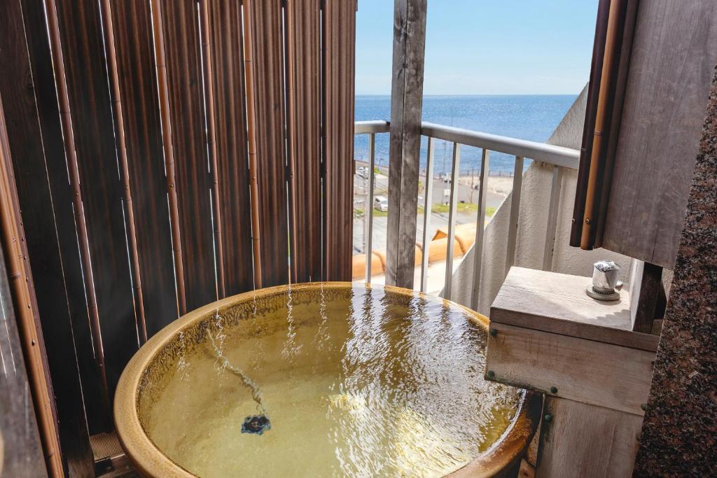 Shinyu No Yado Sazana Open Air Bath Ocean View