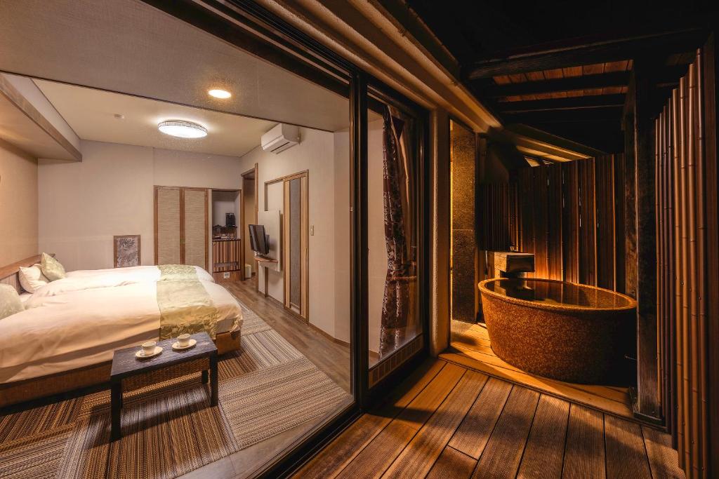 Shinyu No Yado Sazana Room Open Air Bath