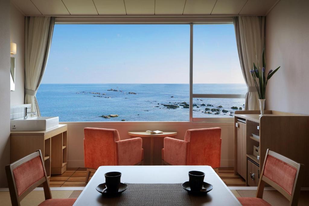 Shirahama Ocean Resort Ocean View Room
