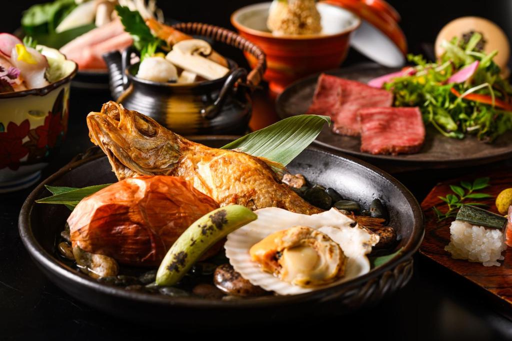 Shirasagiyu Tawaraya Kaiseki Dinner