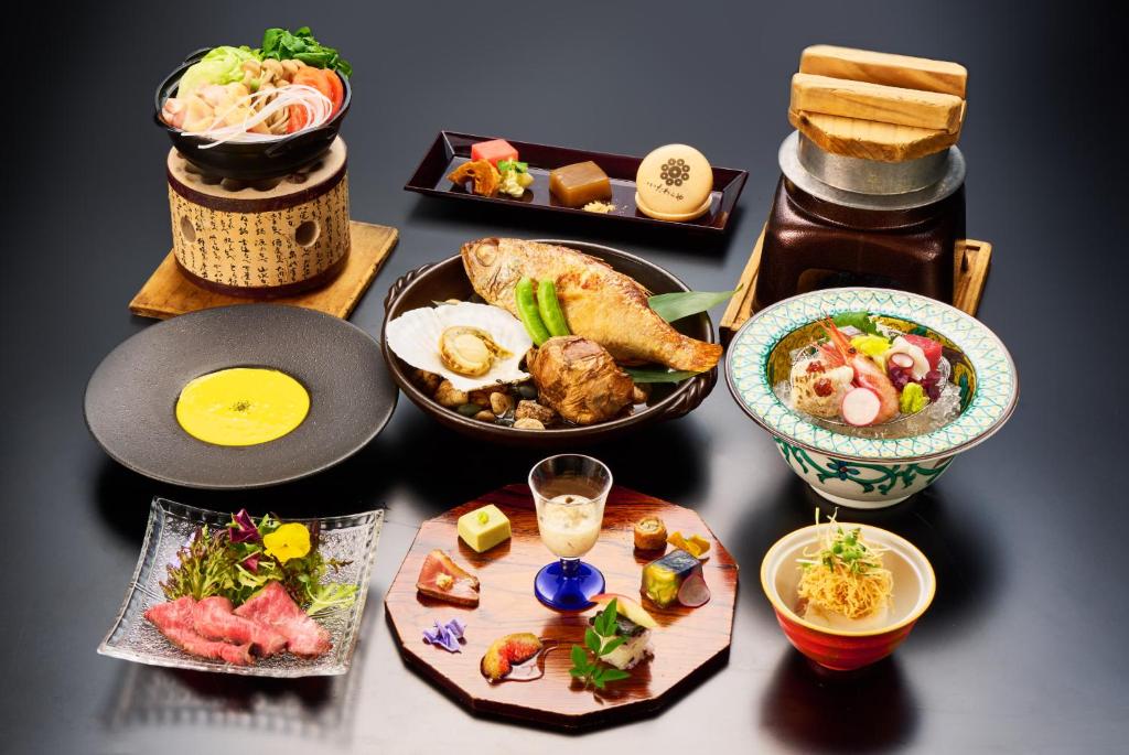 Shirasagiyu Tawaraya Kaiseki Dinner