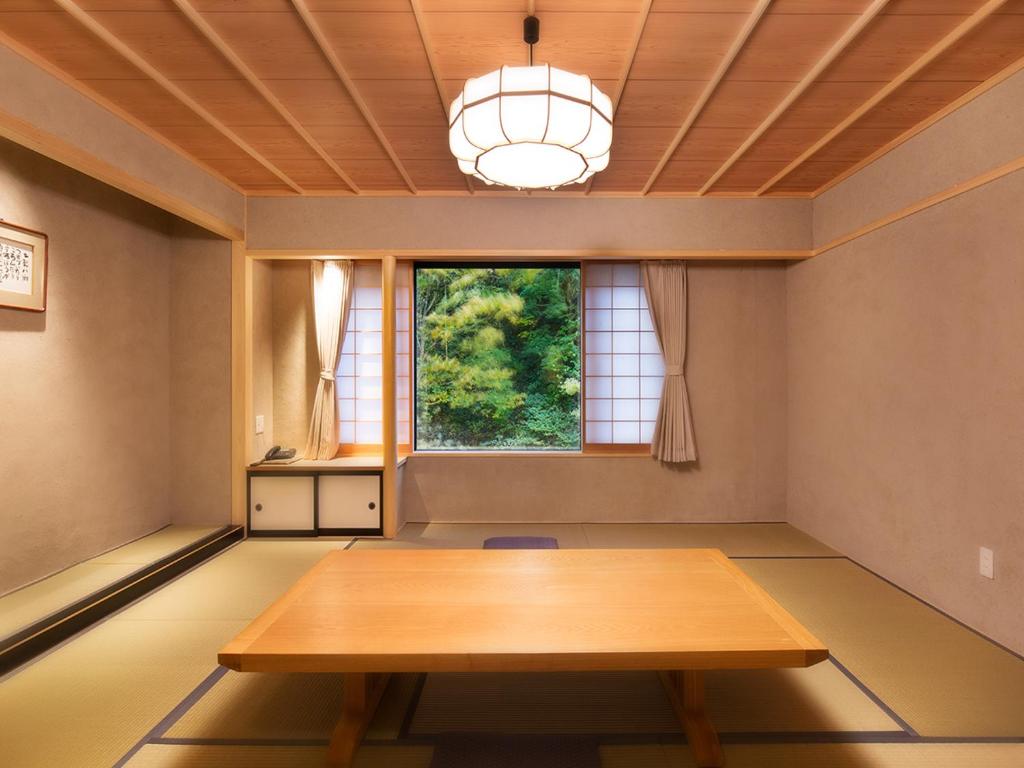 Shosuke No Yado Takinoyu Tatami Room