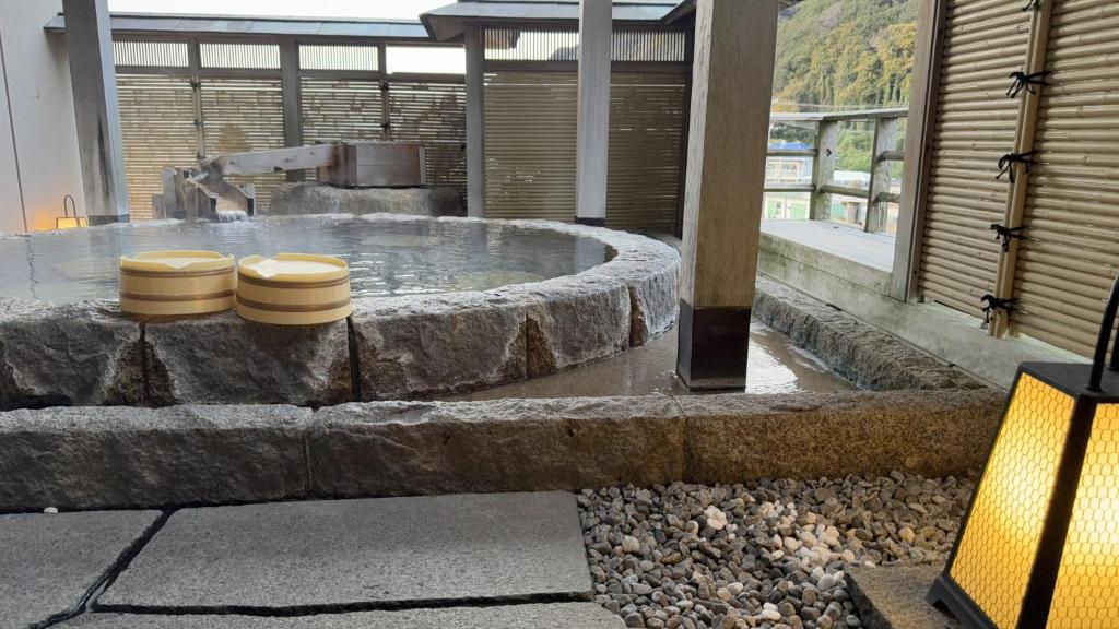 Shuku Kaifuu Open Air Onsen