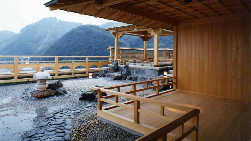 Shuku Kaifuu Open Air Onsen