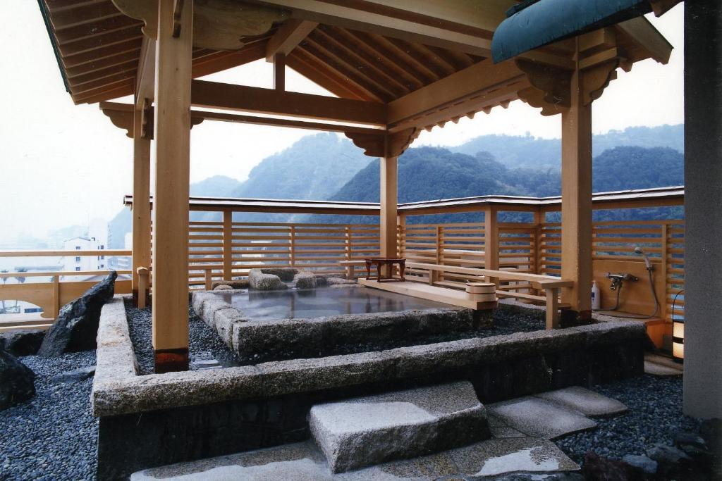 Shuku Kaifuu Open Air Onsen