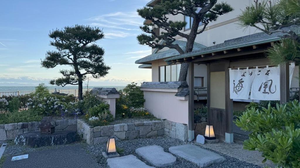 Shuku Kaifuu Ryokan Entrance