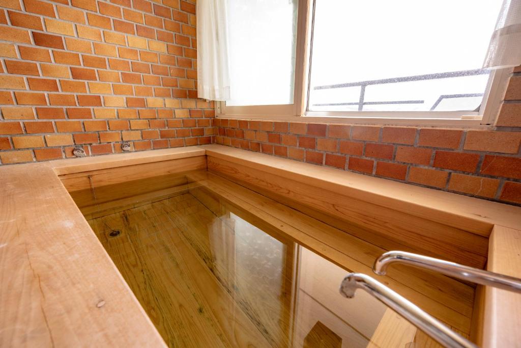 Southern Cross Resort Wooden Bath