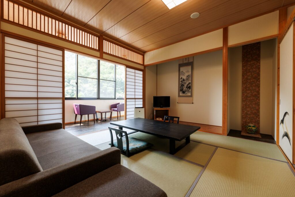 Sugatani Onsen Tatami Room