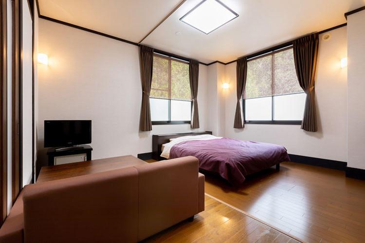 Sugatani Onsen Western Room