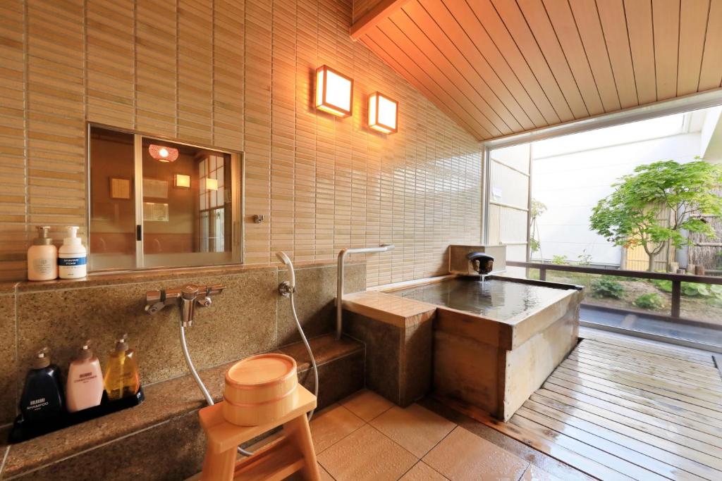Suhaku Private Onsen Bath