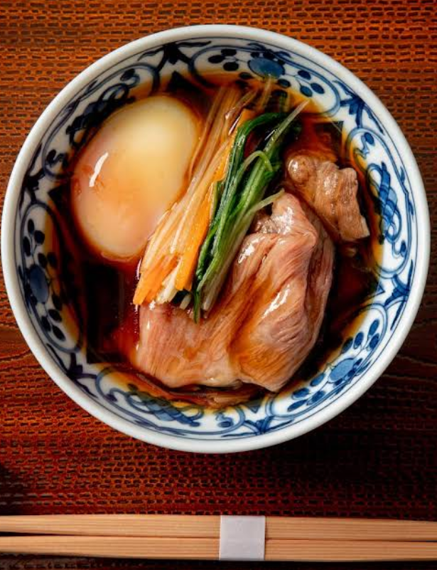 Sui Suwako Braised Pork And Egg Bowl