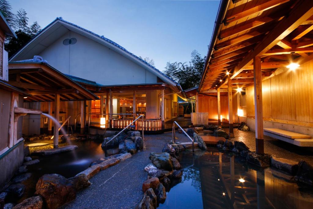 Sun Urashima Yuki No Sato Open Air Onsen