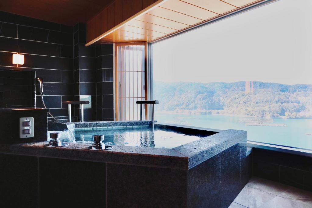 Sun Urashima Yuki No Sato Private Onsen Bath